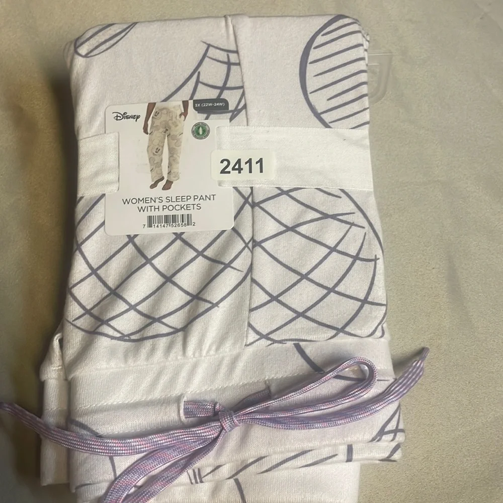Ladies nwt Mickey Mouse lounge pants - Picture 1 of 6